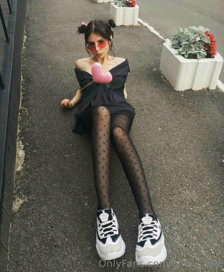 Adel leda beautiful actress images