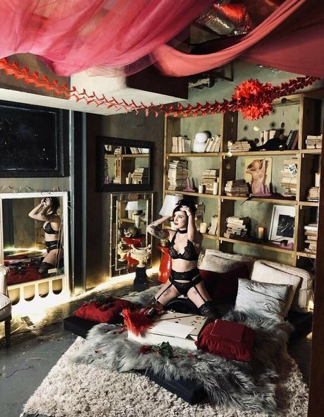 beautiful big boobs onlyfans top images