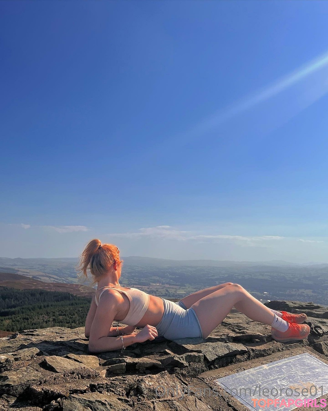 Leo Rose art actress picture