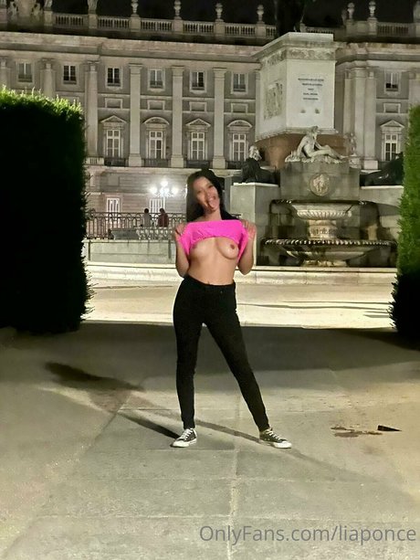 Lia Ponce model high quality photos