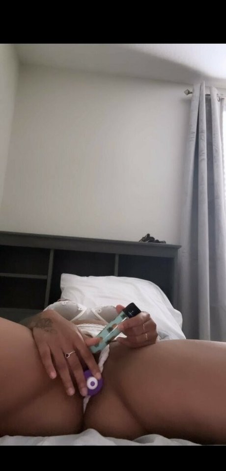 Lillunita sex model pic