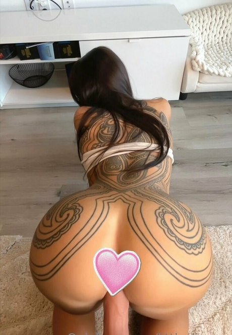 Little lianna nude actress galleries