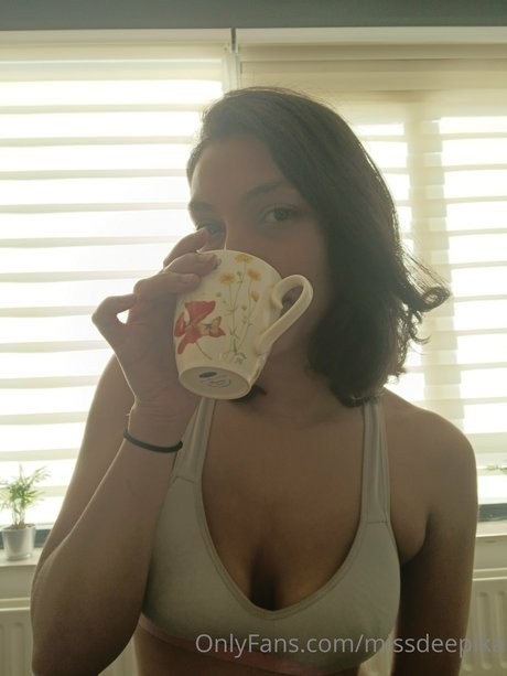 lesbian strapon onlyfans nude images