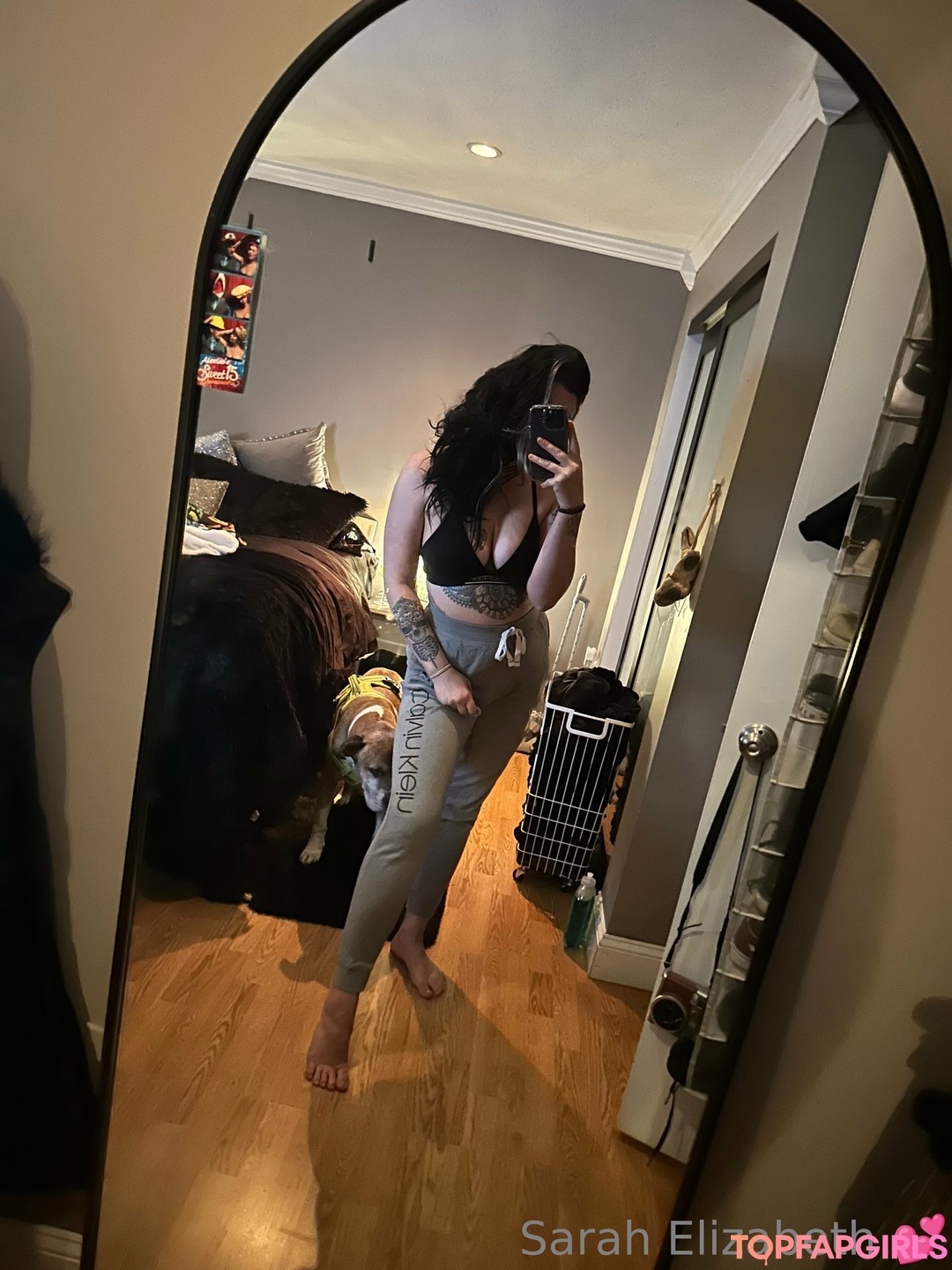 shemale gangbang onlyfans porn gallery