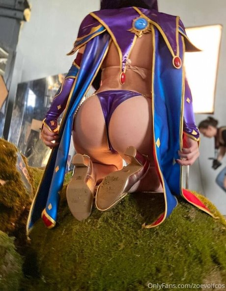 zoevolfcos star hot gallery