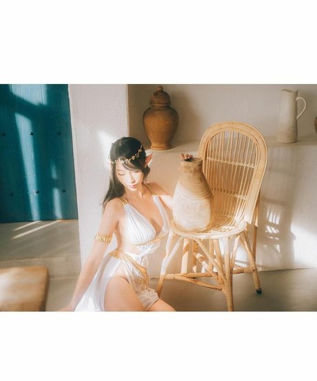 Zoe So pretty pornstar archive