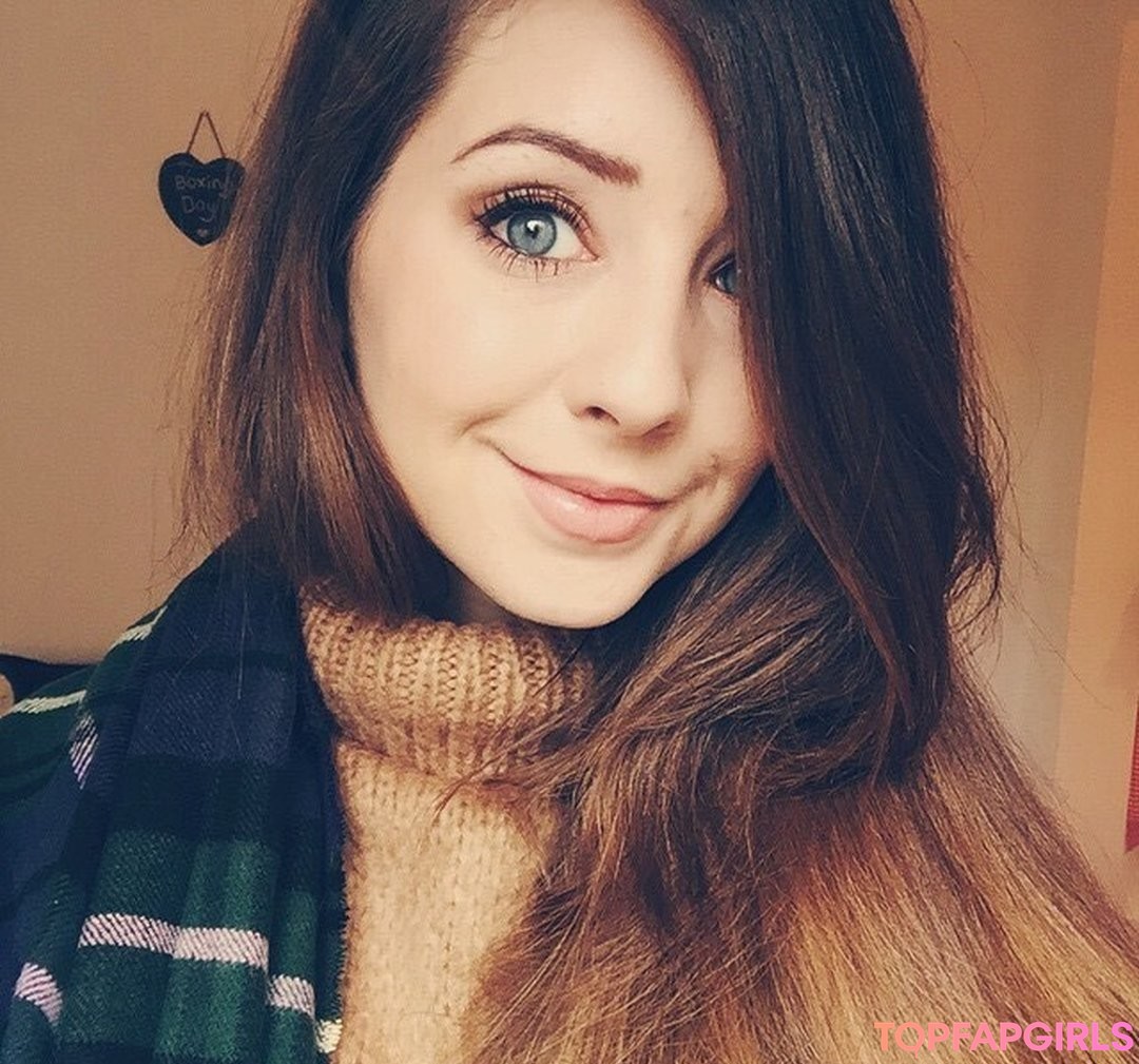 Zoe Sugg beautiful star pic