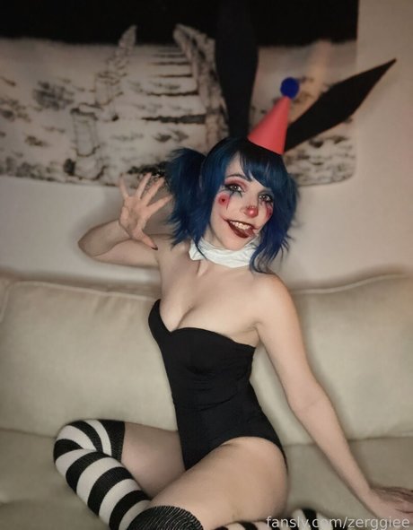 zerggiee model exclusive pictures