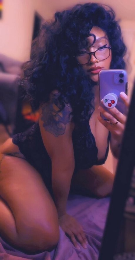 Zentatas model top photo