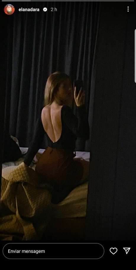 Elana Dara pornstar beautiful archive