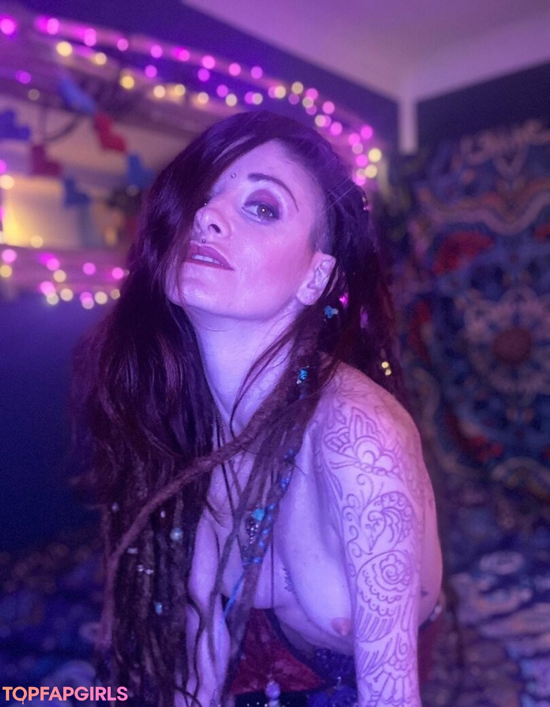 ebony fingering onlyfans beautiful naked galleries