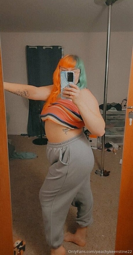 peachykeenstine22 free model img