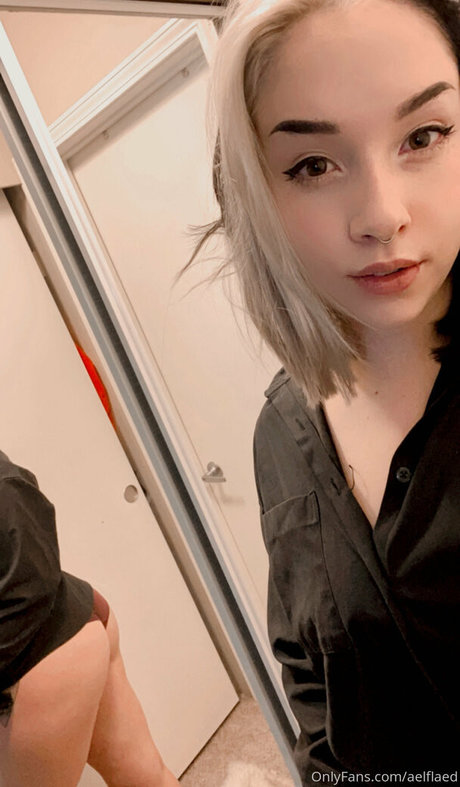 aelflaed naked model images