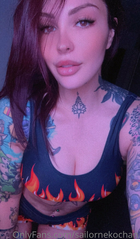 sailornekochan model nude img