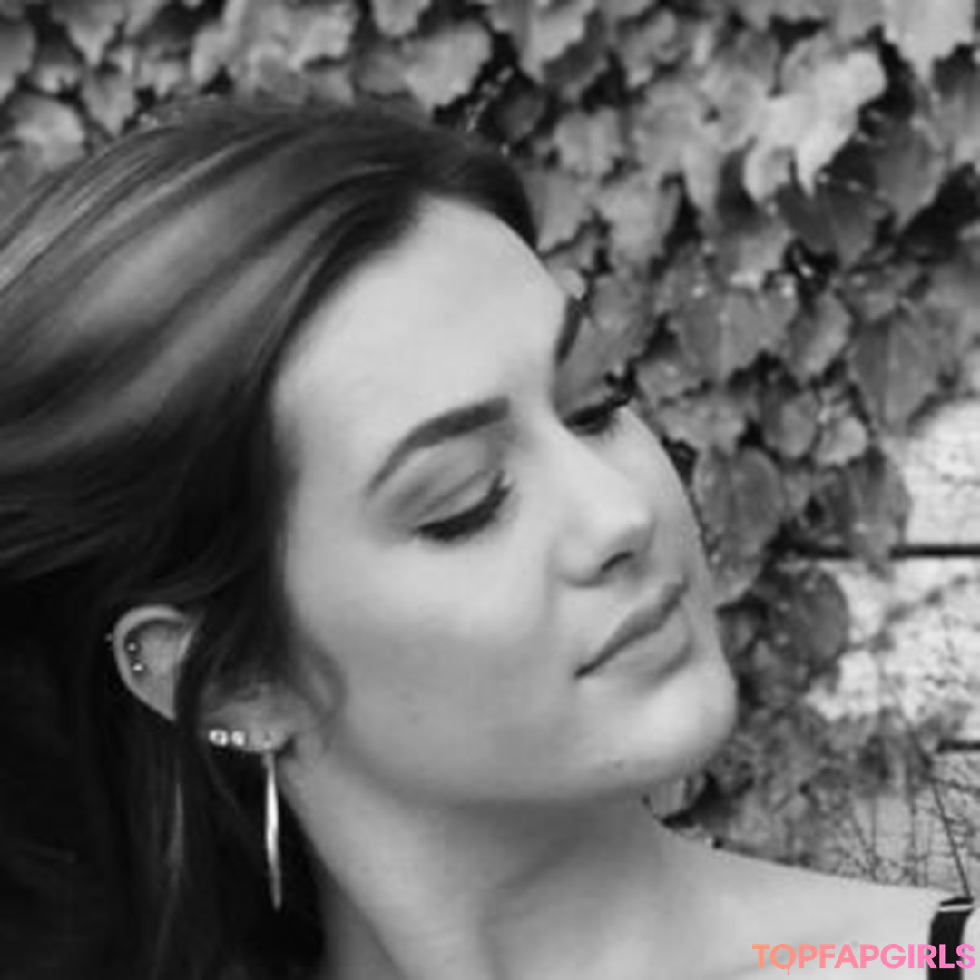 Maria Fiore sex model photo