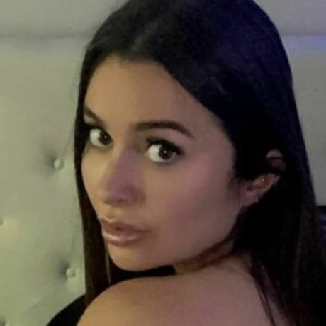 girlfriend onlyfans perfect pic