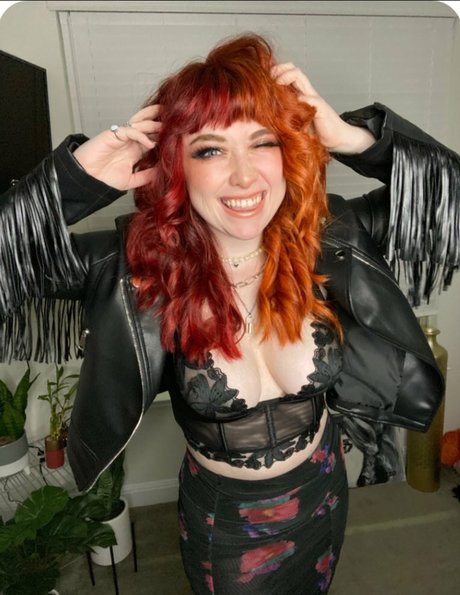 gloryhole wife onlyfans beautiful picture