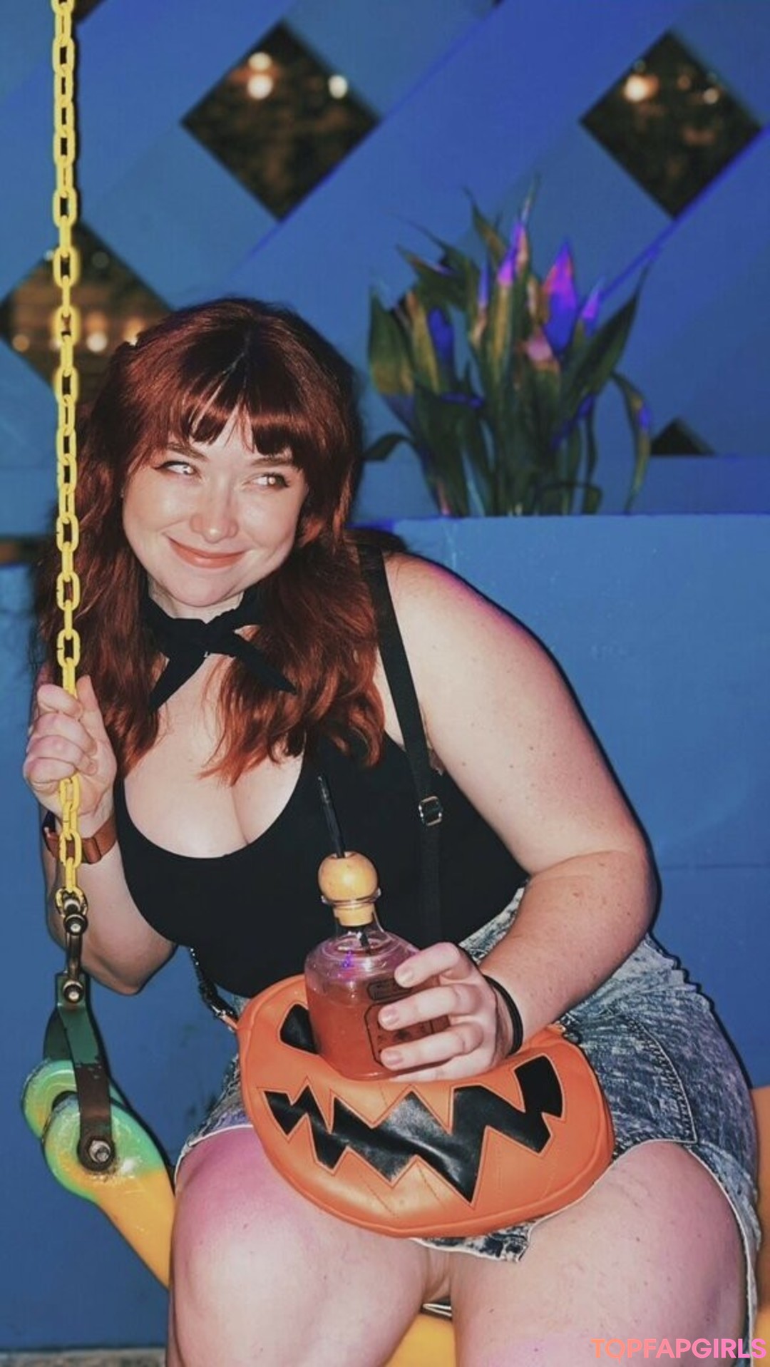 Koolysmiley nude model pic