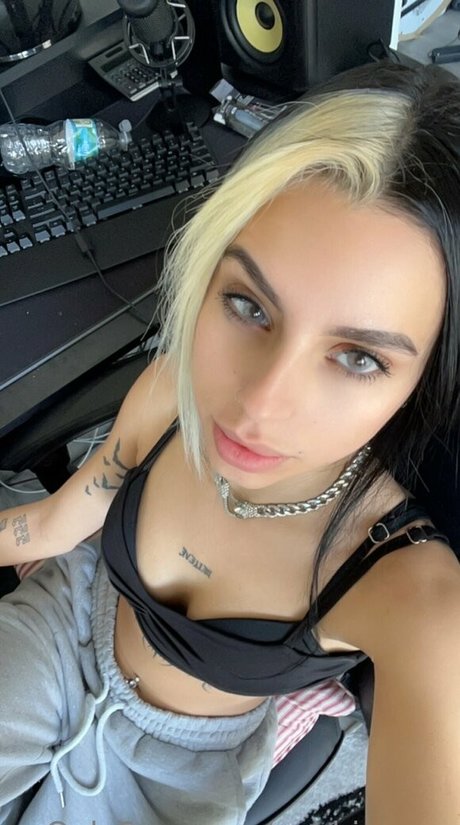 ebony cumshot onlyfans beautiful naked galleries