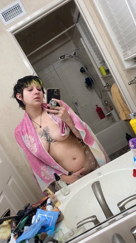 amateur bbw onlyfans art naked image