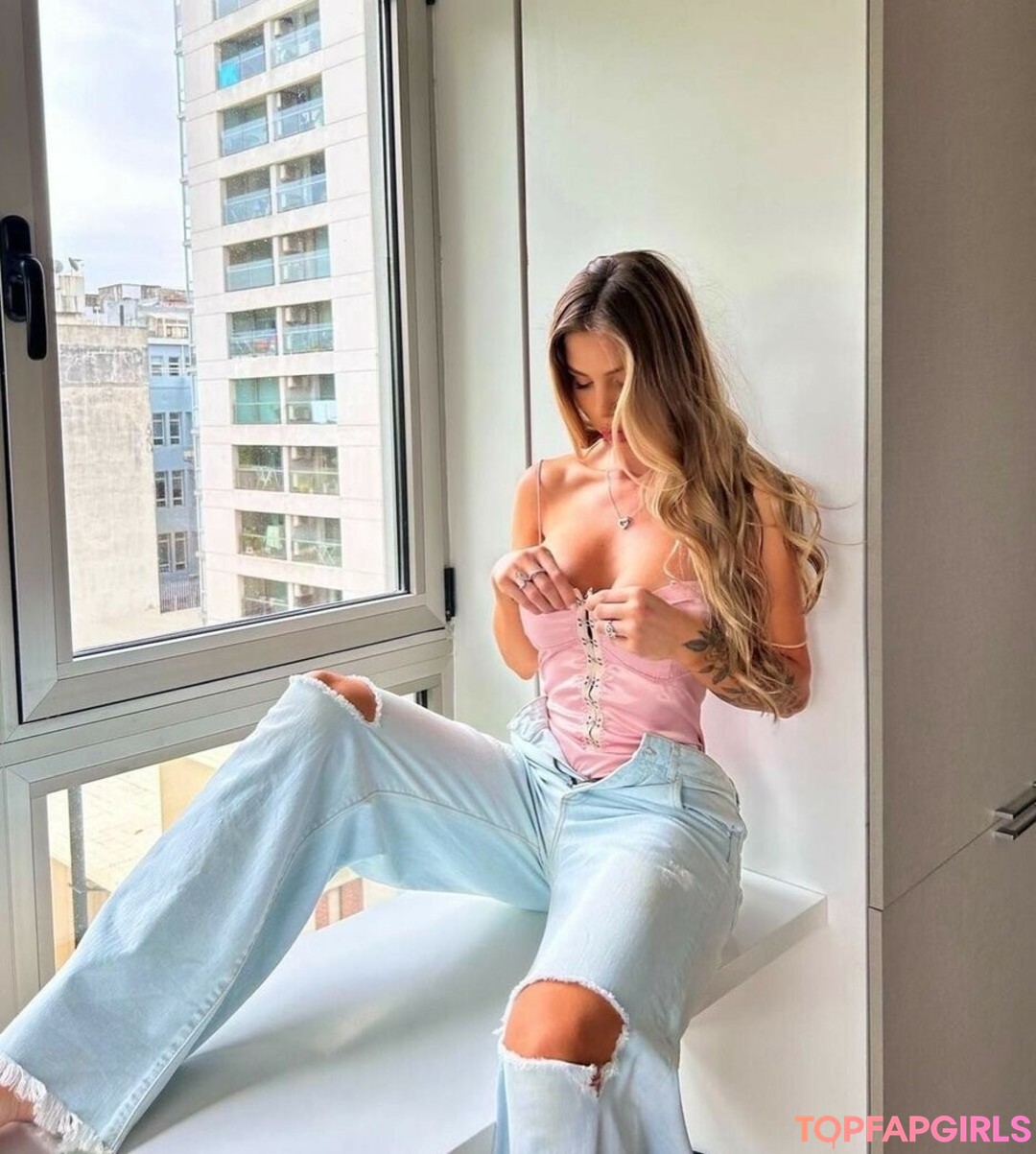 Romina Malaspina exclusive actress img