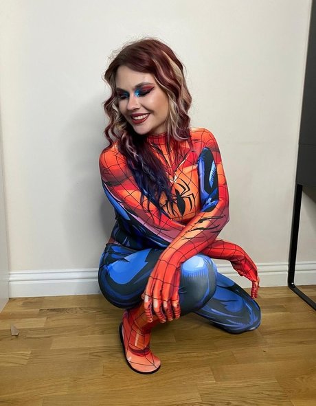 shemale fucks guy onlyfans hd archive