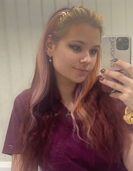 Sophia Diamond profile image