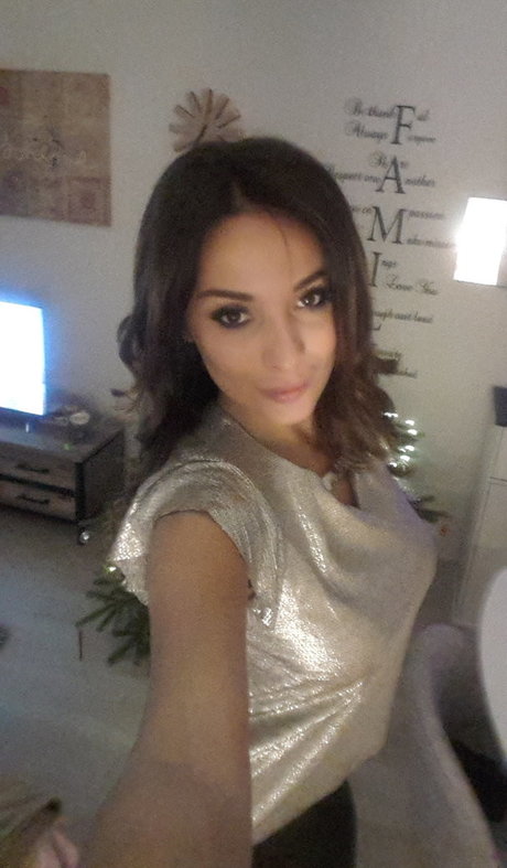 bbw latina onlyfans naked image