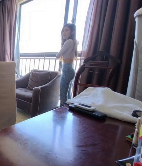 Waterlynn hot actress pics