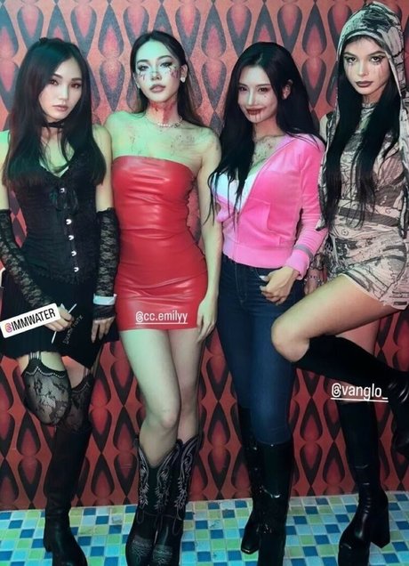 Waterlynn perfect star photo