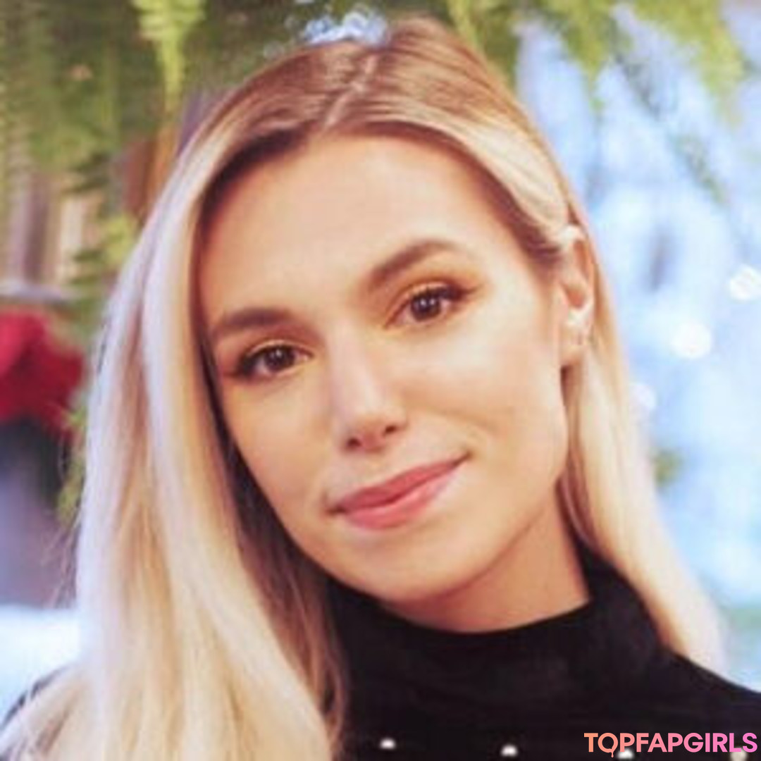 Marzia Bisognin Ai Porn model perfect pics