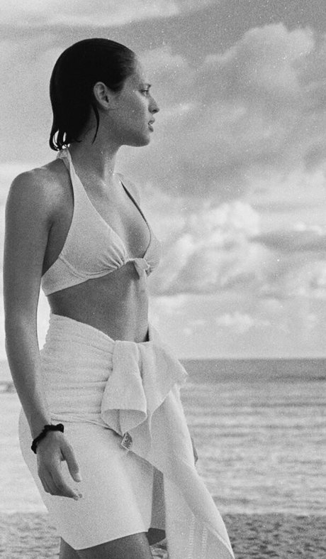 black hair milf onlyfans free sexy photos