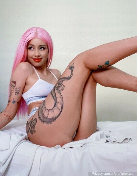 Magic Phyra pornstar pic