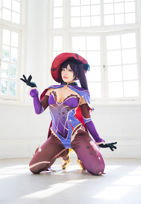 blonde secretary onlyfans exclusive archive