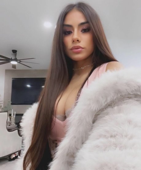 Noheli_ model sex pics