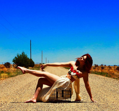 Willow Shields sexy actress archive