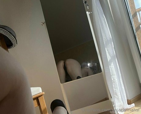 lesbian milf onlyfans hd picture