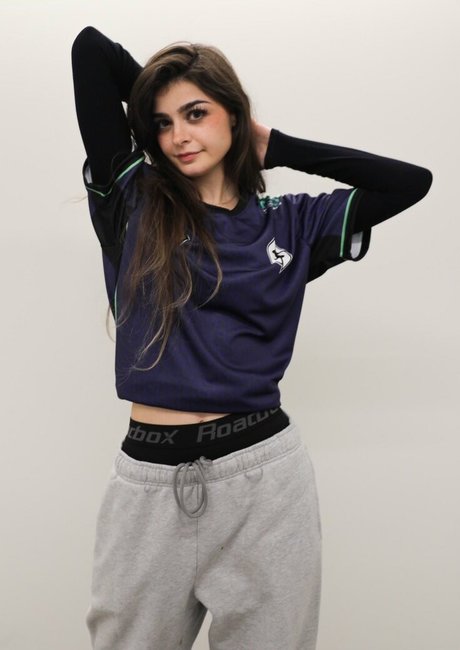 Aruuu pornstar hd archive