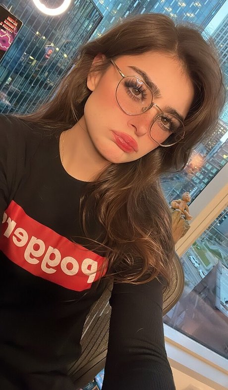 Aruuu pornstar sex photos