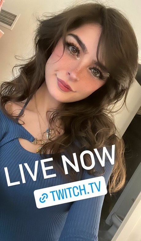 Aruuu free actress gallery