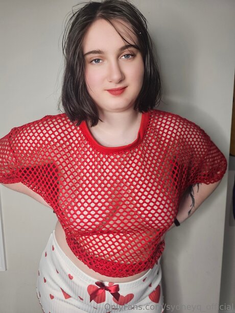 Sydneyq Official free pornstar image