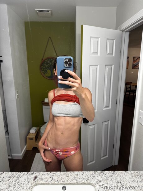 Snugglysweaterof pornstar sexy photos