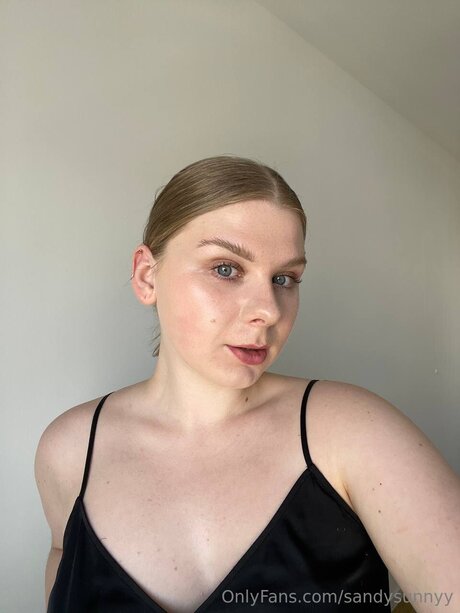 petite skinny onlyfans adult photo