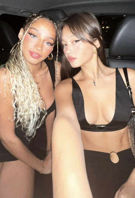 ebony milf onlyfans nude picture