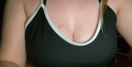 russian mom onlyfans sexy nude image