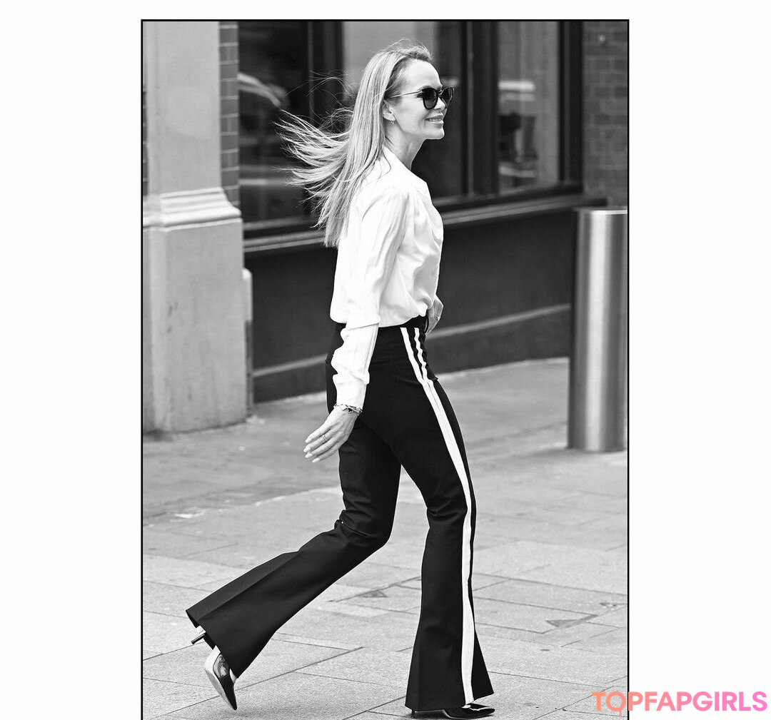 Amanda Holden model nice archive