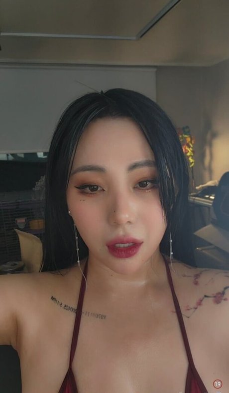 Jung Hye Bin xxx pornstar img