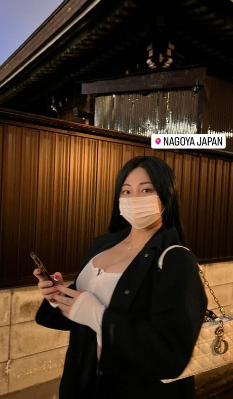 lesbians onlyfans sex archive