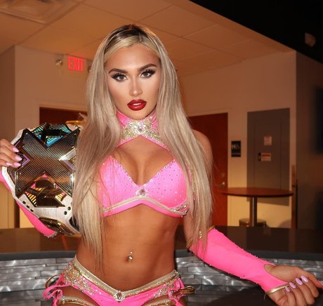 stepdaughter onlyfans porno picture