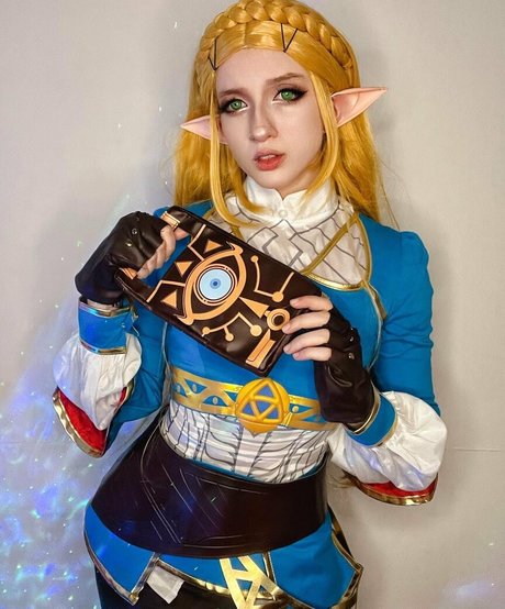 fat shemale onlyfans hot naked image